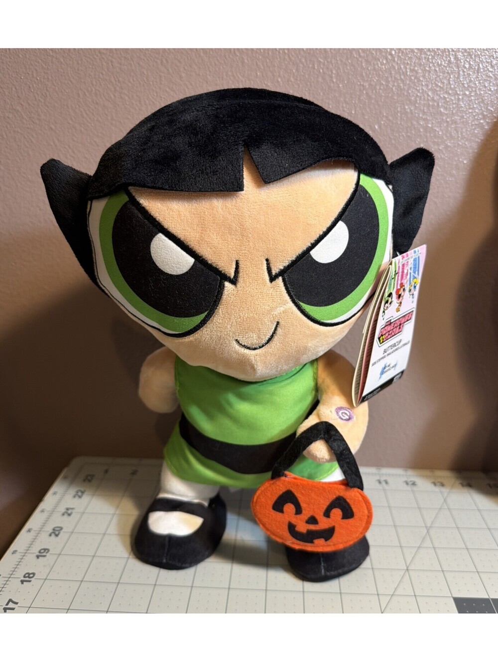 POWERPUFF GIRLS BUTTERCUP PLUSH Music SIDE STEPPER Halloween